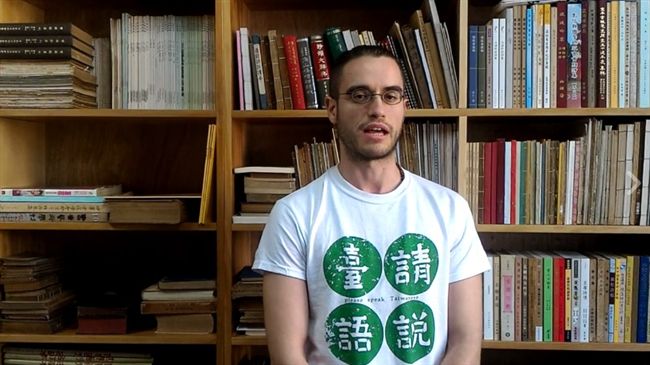靠三立本土劇學的！阿兜仔台語超流利