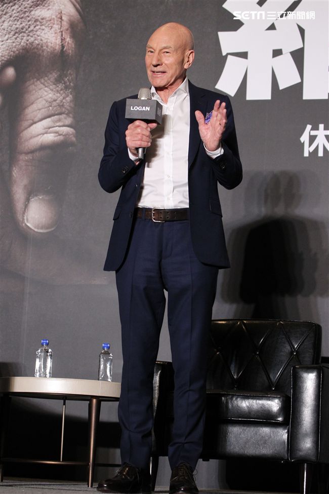 X教授派屈克史都華。（記者邱榮吉/攝影）