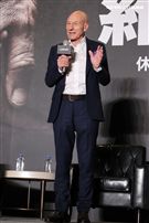 X教授派屈克史都華。（記者邱榮吉/攝影）