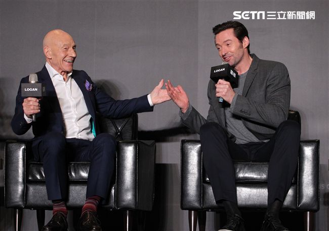 「金鋼狼」休傑曼克、X教授派屈克史都華，訪台記者會。（記者邱榮吉/攝影）