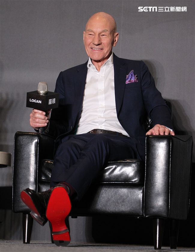 「金鋼狼」休傑曼克、X教授派屈克史都華，訪台記者會。（記者邱榮吉/攝影）