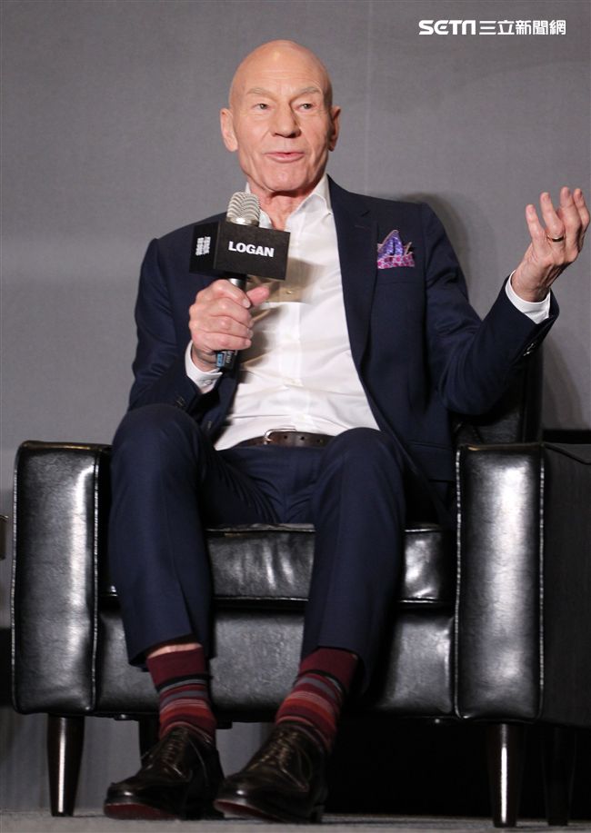 「金鋼狼」休傑曼克、X教授派屈克史都華，訪台記者會。（記者邱榮吉/攝影）