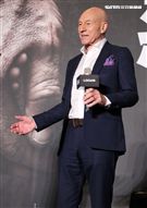 X教授派屈克史都華。（記者邱榮吉/攝影）