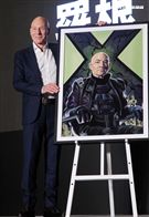 「金鋼狼」休傑曼克、X教授派屈克史都華，訪台記者會。（記者邱榮吉/攝影）