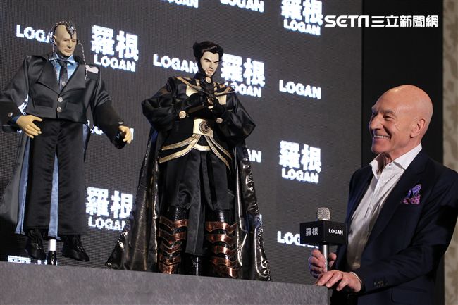 「金鋼狼」休傑曼克、X教授派屈克史都華，訪台記者會。（記者邱榮吉/攝影）