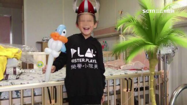 《玩很大》送隊服　陪癌童度過化療期