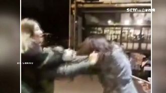 不滿吃霸王餐被直播　情侶與民眾互毆