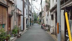 名家 蟑螂屋 挑房術 美聯社達志影像