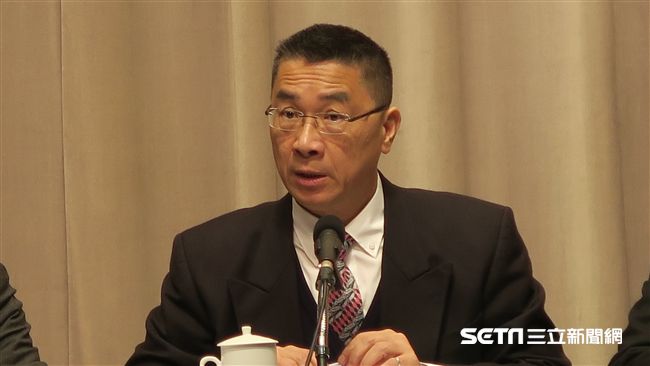 退將赴中若違規　最重擬取消退休俸