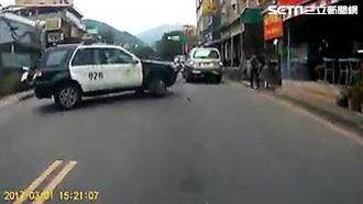 未禮讓直行車　副所長駕警車擦撞機車
