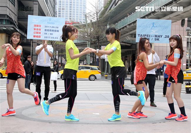 全台最具影響力的全女性賽事 Mizuno Lady s Running 五年有成，國民校花簡廷芮、上班族最強跑者陳瑋琳，首度暢談自身美「好」運動經驗。（記者邱榮吉/攝影）