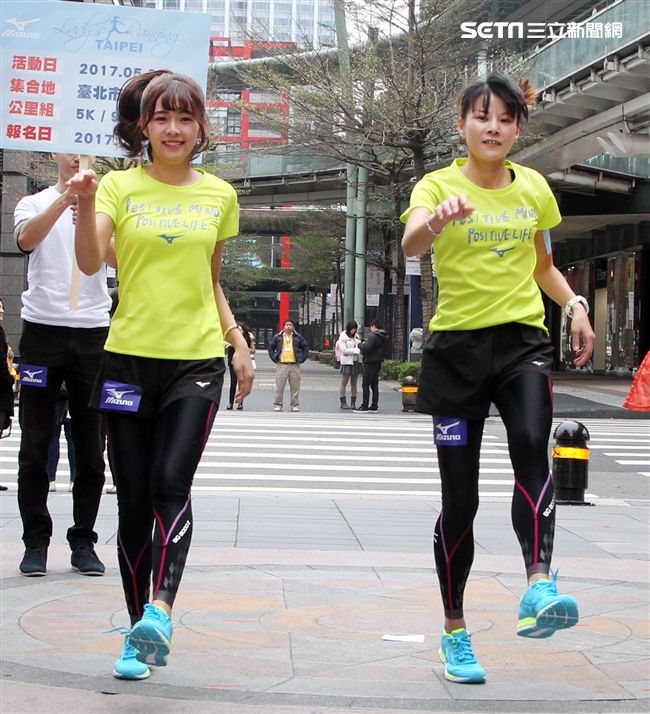 全台最具影響力的全女性賽事 Mizuno Lady s Running 五年有成，國民校花簡廷芮、上班族最強跑者陳瑋琳，首度暢談自身美「好」運動經驗。（記者邱榮吉/攝影）