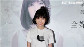 飽受大陸網紅郭美美同名同姓事件之苦，新加坡歌手郭美美「你的名字」專輯發表會，吃了過運豬腳麵線，開始一路好運到底。（記者邱榮吉/攝影）