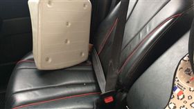 國道,車禍,安全座椅,安全帶
圖／翻攝畫面