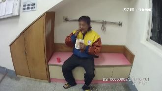 通緝犯見警心虛奔逃　吃雞排噎住遭逮