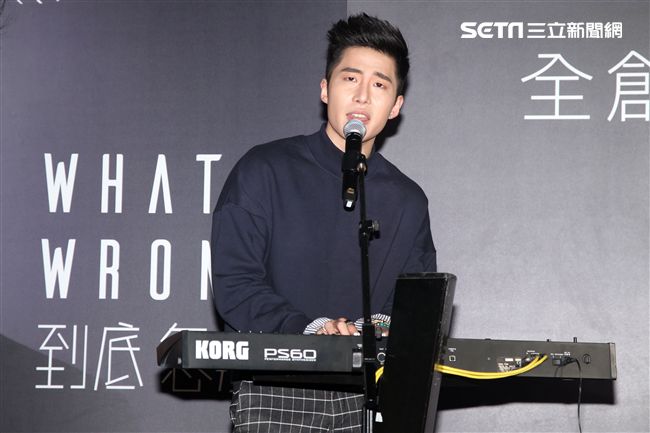 歌壇新人實力派歌手李建軒經歷各種比賽累積歌唱及舞台經驗（3）日發行創作EP。（記者邱榮吉/攝影）