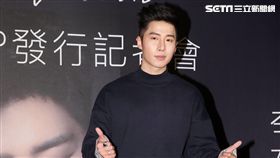 歌壇新人實力派歌手李建軒經歷各種比賽累積歌唱及舞台經驗（3）日發行創作EP。（記者邱榮吉/攝影）