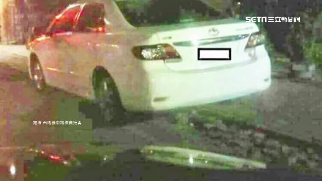 一天違停兩次　議員夫人遭爆占人行道