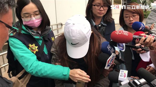 口罩鐵證仍裝傻　梁女卸責推給男友