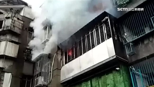 新北中和民宅火警　3人輕微嗆傷