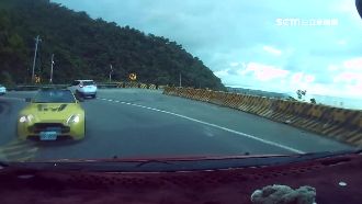 後輪驅動馬力大　駕馭超跑難度高！