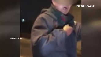 詐騙？男腳裹紗布　隨機向路人借錢