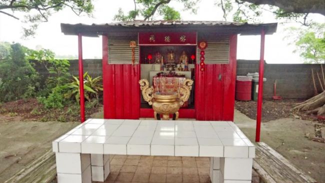 清泉崗藏土地公廟　將官必拜求升官