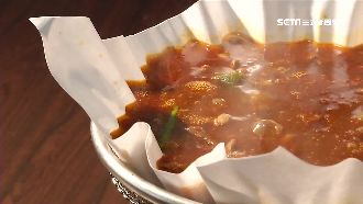 紙火鍋狂冒泡泡　薄膜脫落恐釋塑化劑