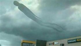 催狂魔
《每日郵報》