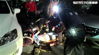 妻搭友人車返家　醋夫砸車反遭輾斃