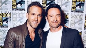 羅根,死侍2,死侍,電影,超人,英雄電影,福斯影業,電話亭,嘴砲,金鋼狼,續集,前導片/臉書