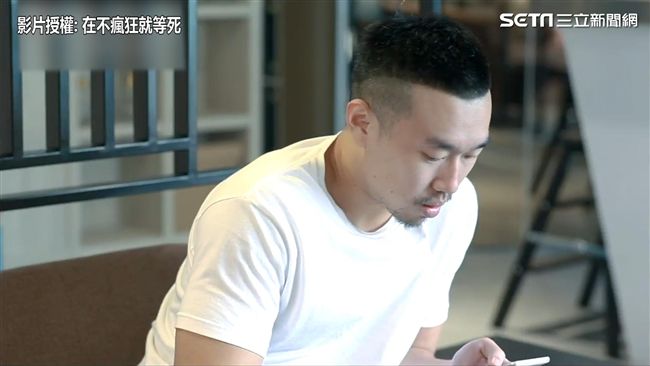 「聲控不成用觸控」　戳中網友心聲