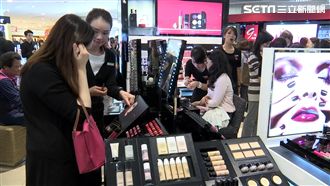 遲到1分罰1百！櫃姐「罰款」一籮筐