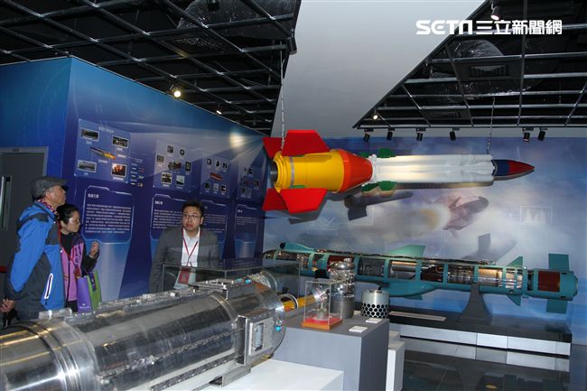 全國第一座專屬介紹自主研發國防武器為主的展示館，「中科院研發展示館龍潭開幕啟用」，國人見證歷年研發成果。（記者邱榮吉/攝影）