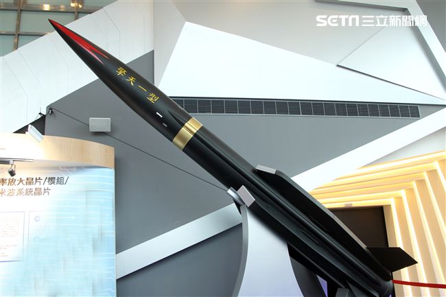全國第一座專屬介紹自主研發國防武器為主的展示館，「中科院研發展示館龍潭開幕啟用」，國人見證歷年研發成果。（記者邱榮吉/攝影）
