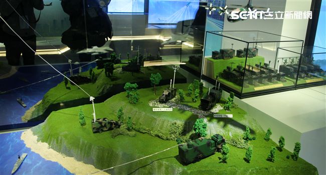 全國第一座專屬介紹自主研發國防武器為主的展示館，「中科院研發展示館龍潭開幕啟用」，國人見證歷年研發成果。（記者邱榮吉/攝影）