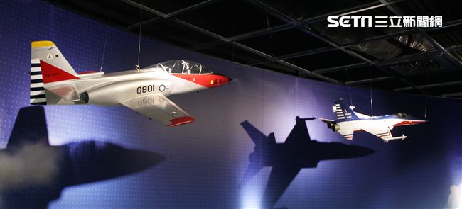 全國第一座專屬介紹自主研發國防武器為主的展示館，「中科院研發展示館龍潭開幕啟用」，國人見證歷年研發成果。（記者邱榮吉/攝影）