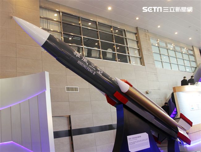 全國第一座專屬介紹自主研發國防武器為主的展示館，「中科院研發展示館龍潭開幕啟用」，國人見證歷年研發成果。（記者邱榮吉/攝影）