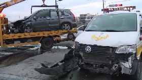 休旅撞救護2400.