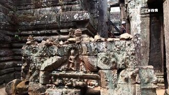 景點驚見離奇石頭堆　全因韓國人想…