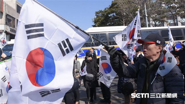 朴槿惠閨密干政醜聞　國會彈劾大事記