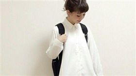 白襯衫穿搭 翻攝日本網站NAVER.JP