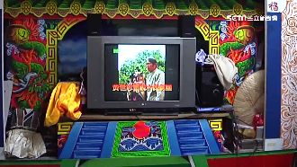 布袋戲台不演戲　改用電視播放DVD