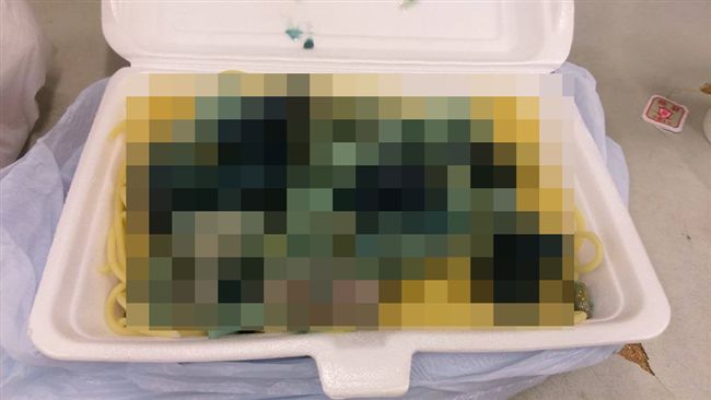 「海鮮義大利麵」長這樣？網友全嚇瘋