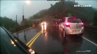 疑遭逼車　騎士長鳴喇叭追車恐先觸法