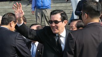 問／當時馬英九宣布選總統，這次呢？