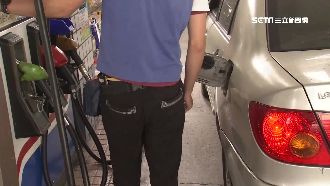賴帳加「霸王油」　加油站報警抓奧客