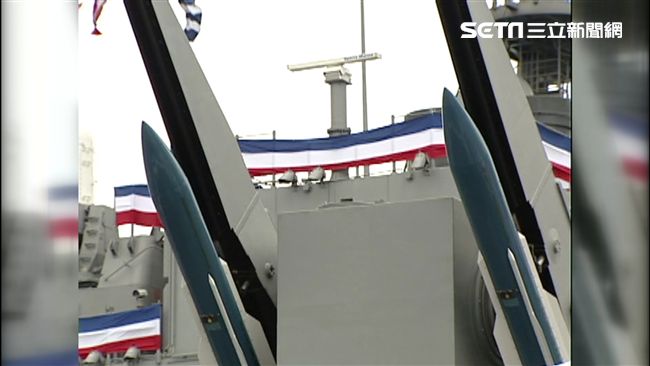 3千萬飛彈裂八塊　海軍隱匿用膠帶黏