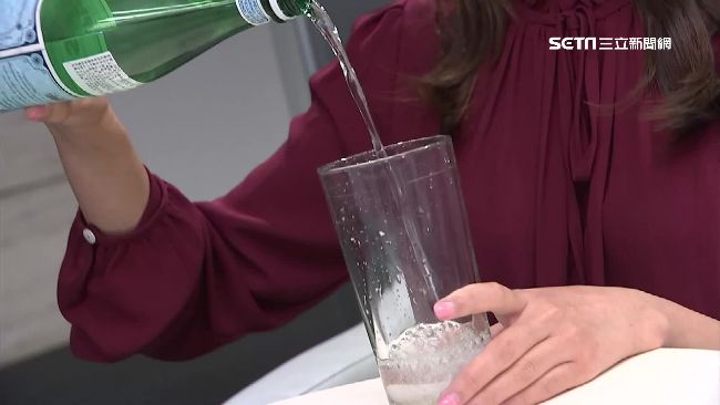 氣泡水配藥恐致命？醫師打臉藥師..
