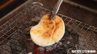 剩飯大變身　炭火香的咖哩味仙貝